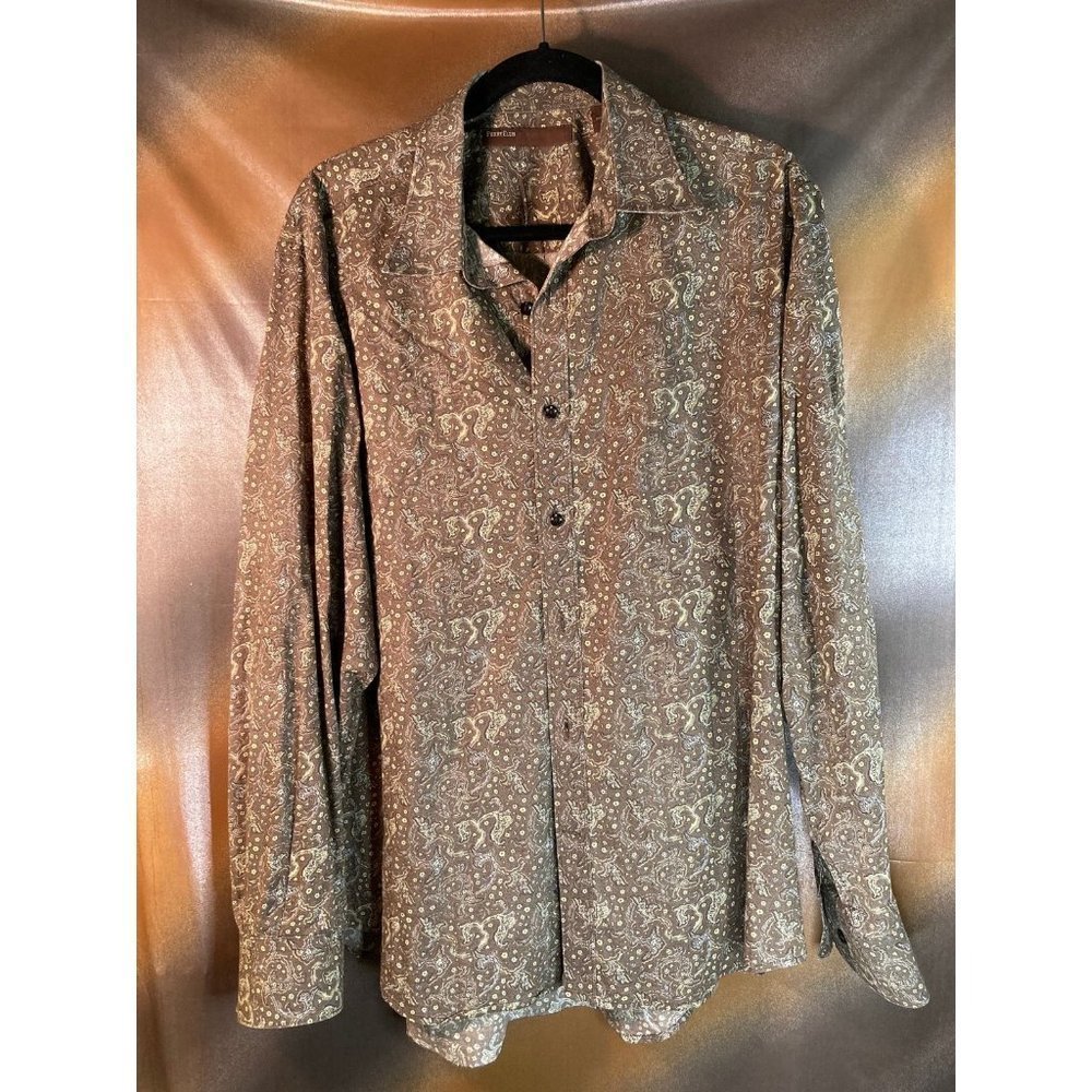 Perry Ellis gently worn‎ brown button shirt. Size xl. Box M